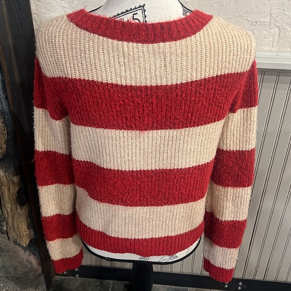 American Eagle Outfitters Red and Cream Striped Cardigan Sweater - Picture 3 of 8